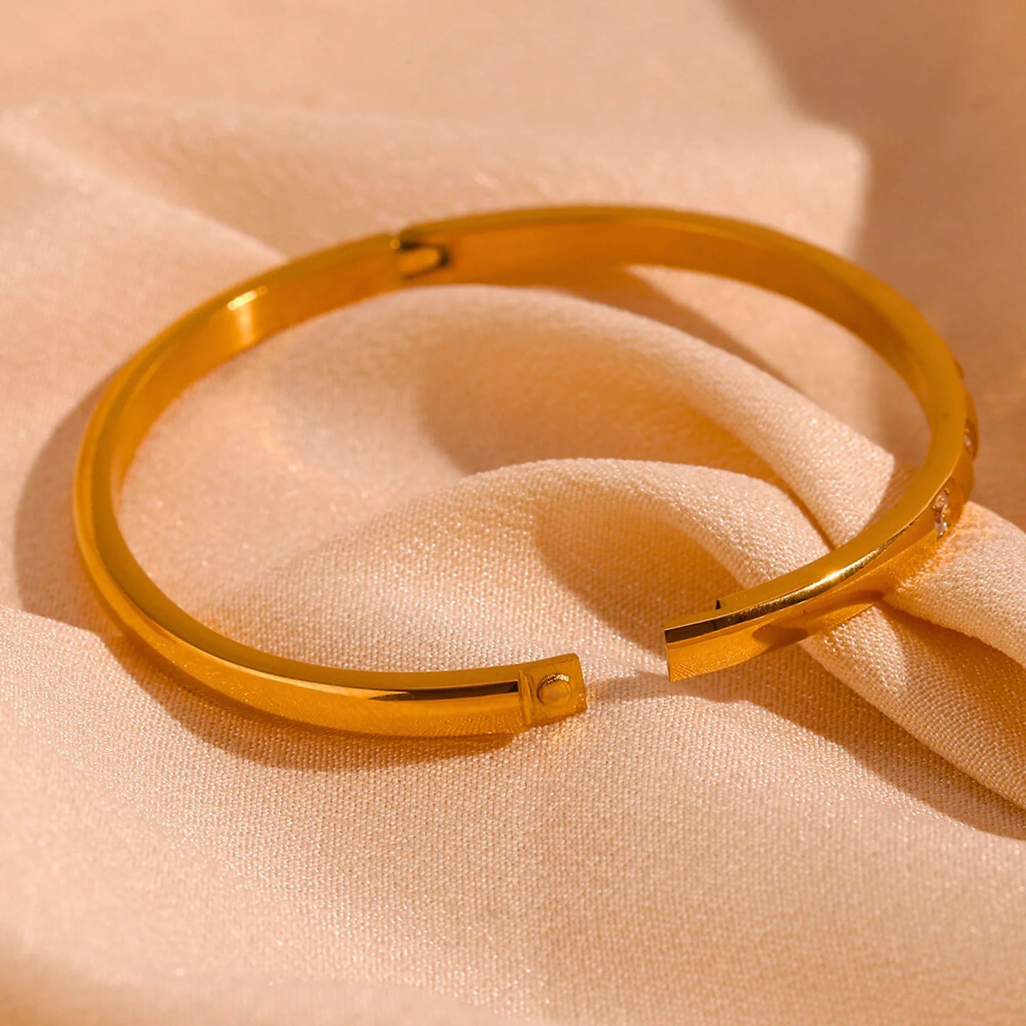 18k Gold Plated Tennis Zircon Bangle